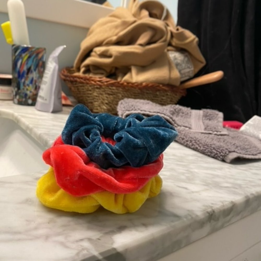 Scrunchie Bundle - Picture 3 of 6